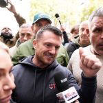 Tommy Robinson found not guilty over border stop terror charge